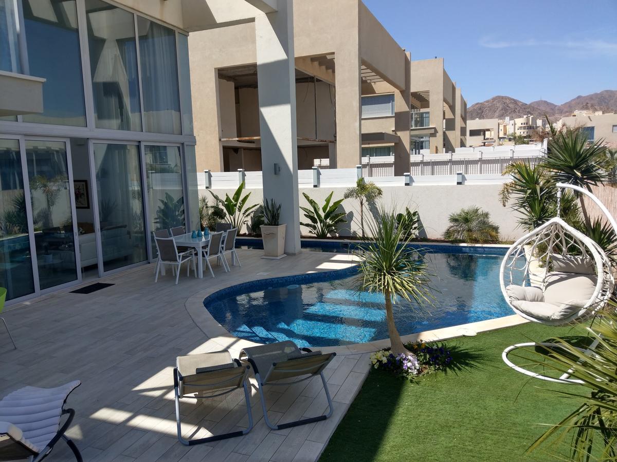 Turquoise Apartment With Pool Eilat Buitenkant foto
